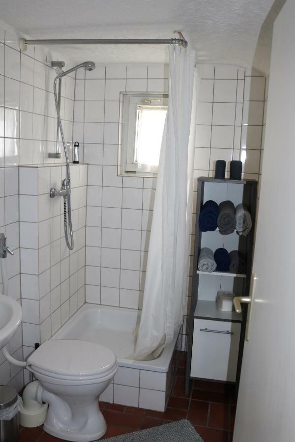 Appartamento Kleines, Gemuetliches Haeuschen Mönchengladbach Esterno foto